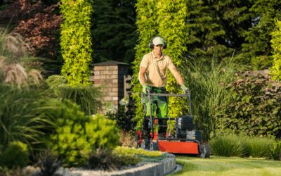 The Secret Communication Strategies That Keep Lawn Care Customers Coming Back for Years
